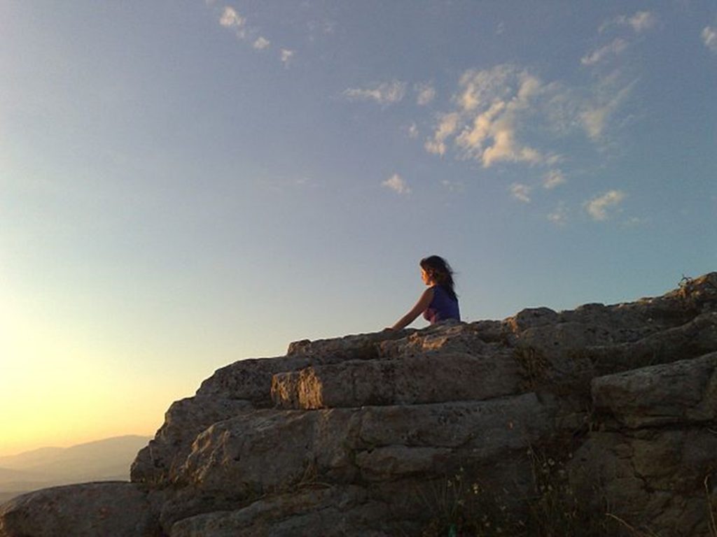Dedda71, Neopagan meditation in Rocca di Cerere, Enna, Italy, CC-BY-3.0. 
